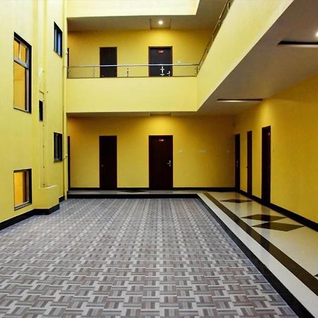 Hotel Varenya Inn Yavatmal Dış mekan fotoğraf